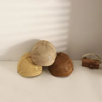 Детская шляпка, классическая английская кепка в стиле ретро с вышивкой буквой P, повседневная универсальная шляпа