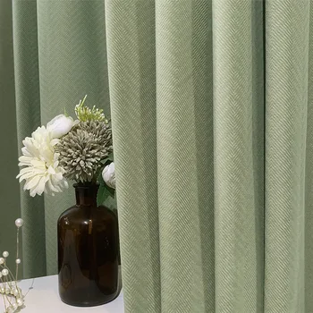 Зеленые шторы из маття для гостиной в скандинавском стиле 