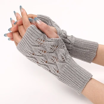 Модные зимние теплые перчатки без пальцев для женщин, трикотажные эластичные гетры на полпальца, Вязаные крючком, перчатки-варежки для девочек