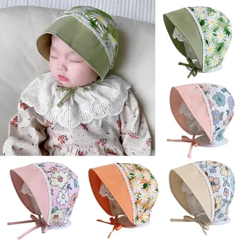 Хлопчатобумажная шляпка с цветочным рисунком для маленьких девочек, Регулируемая Кружевная шапочка с принтом ромашки для новорожденных, летняя солнцезащитная кепка для детей 0-2 лет
