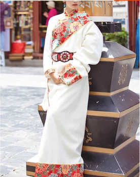 Шинуазри Осенний благородный тибетский халат Женская одежда Белая тибетская одежда